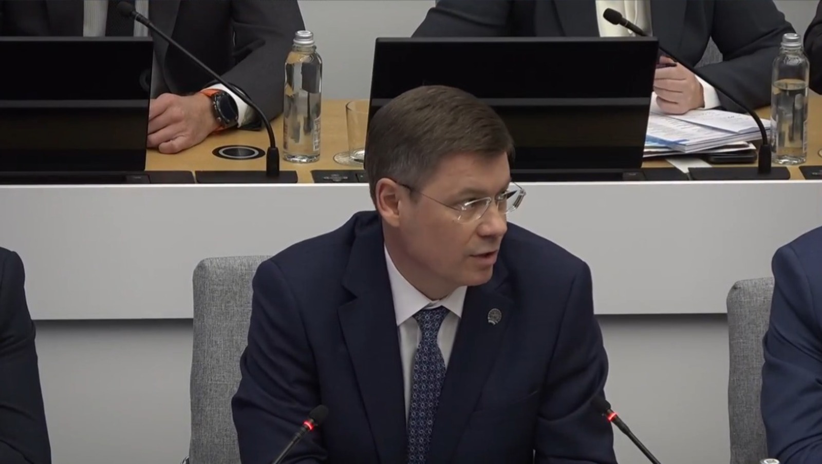 трансляция оперативного совещания правительства РБ скриншот