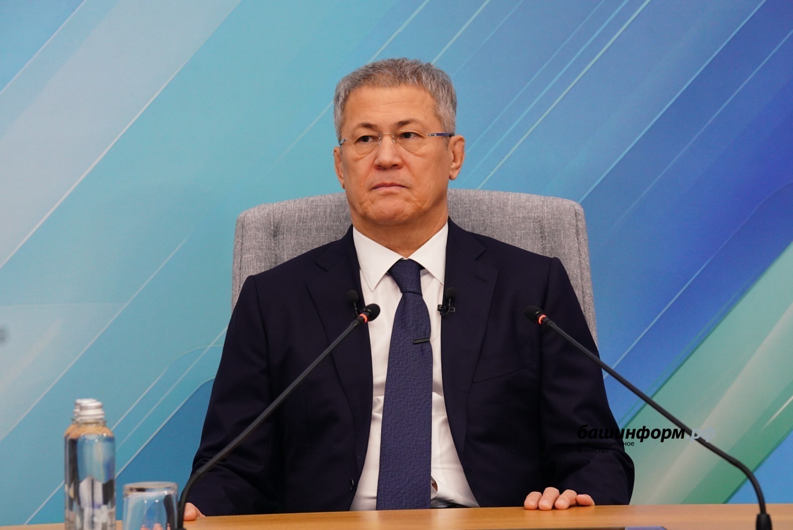 Олег Яровиков