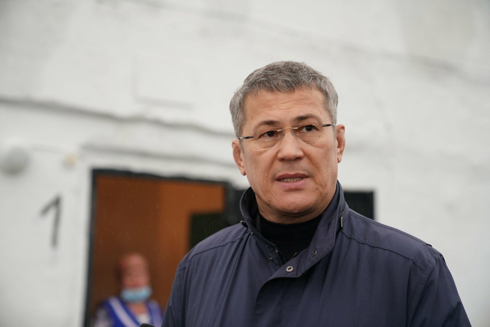 Олег Яровиков