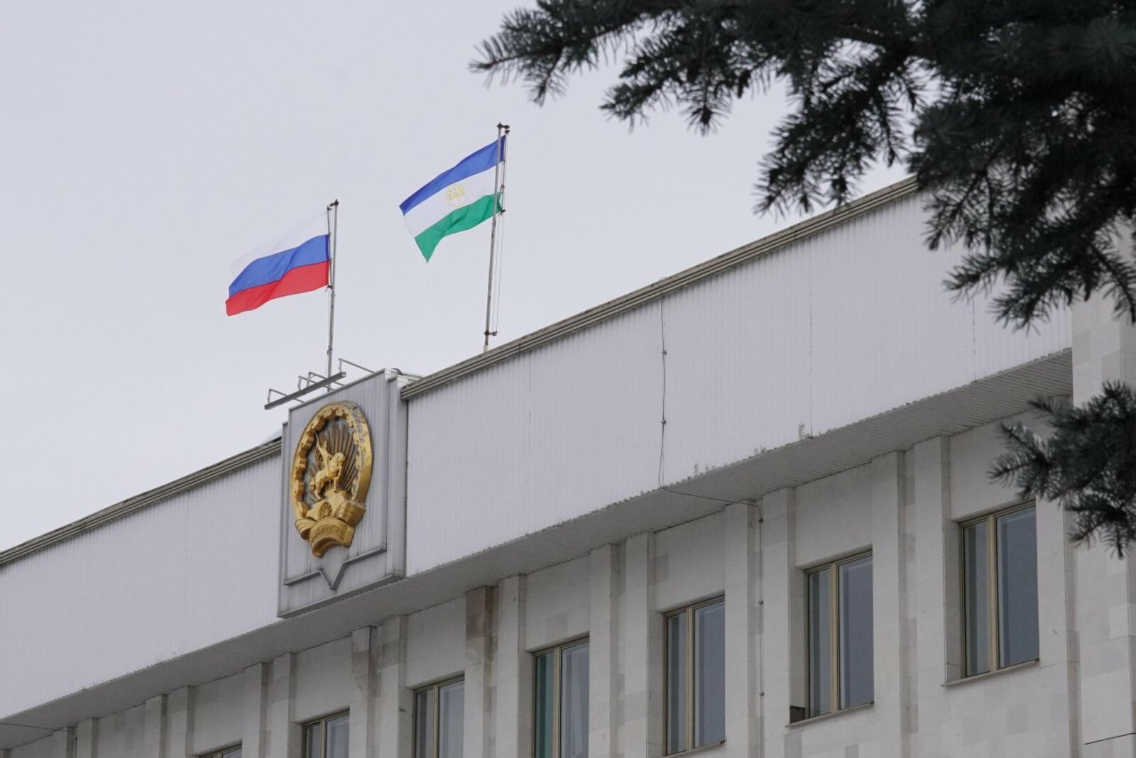 Олег Яровиков