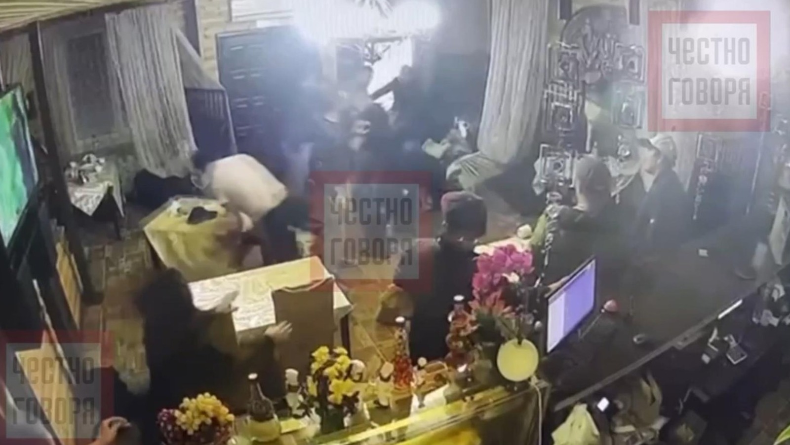 стоп-кадр видео «Честно говоря»