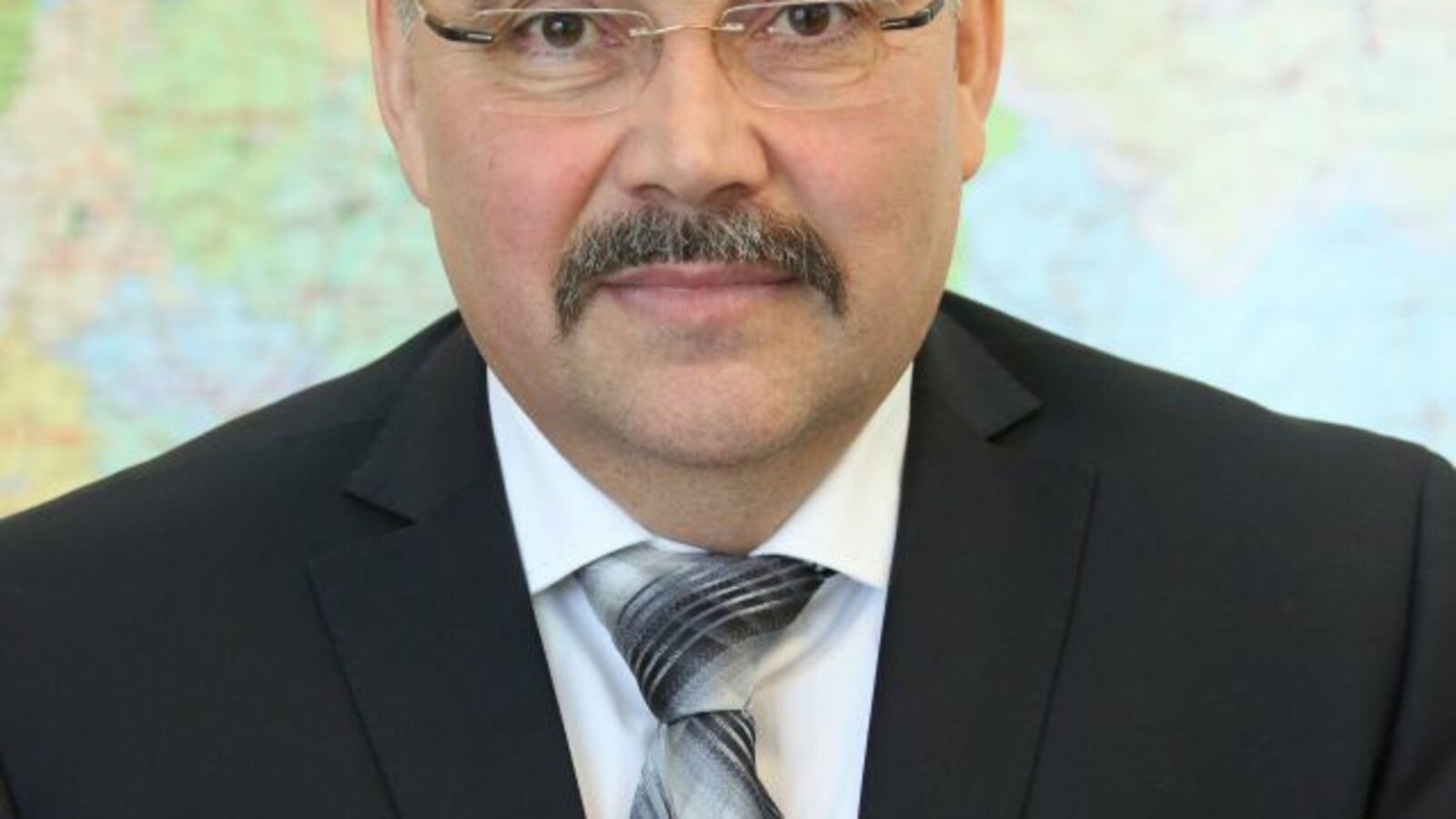 Андрей Старостин