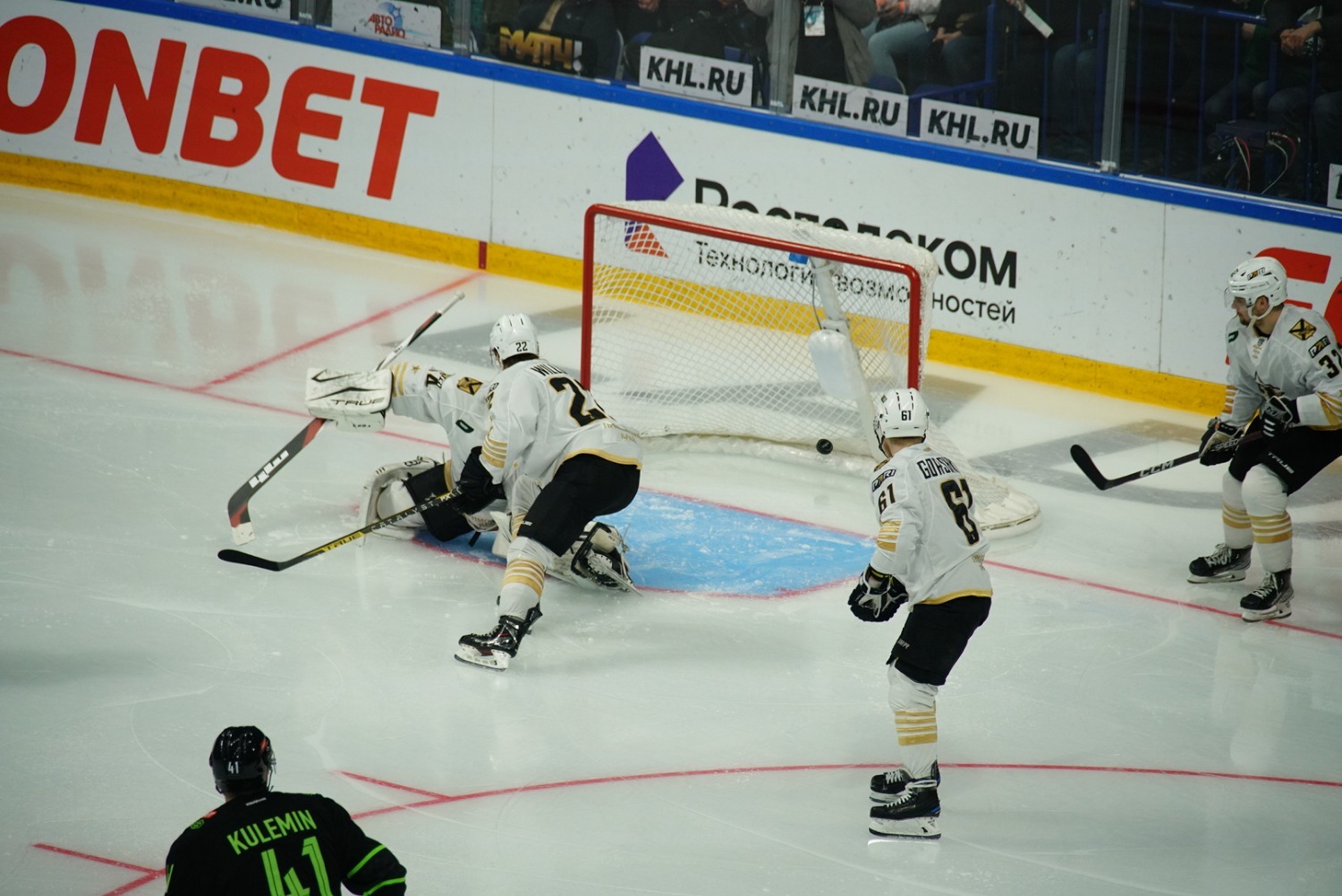 Олег Яровиков