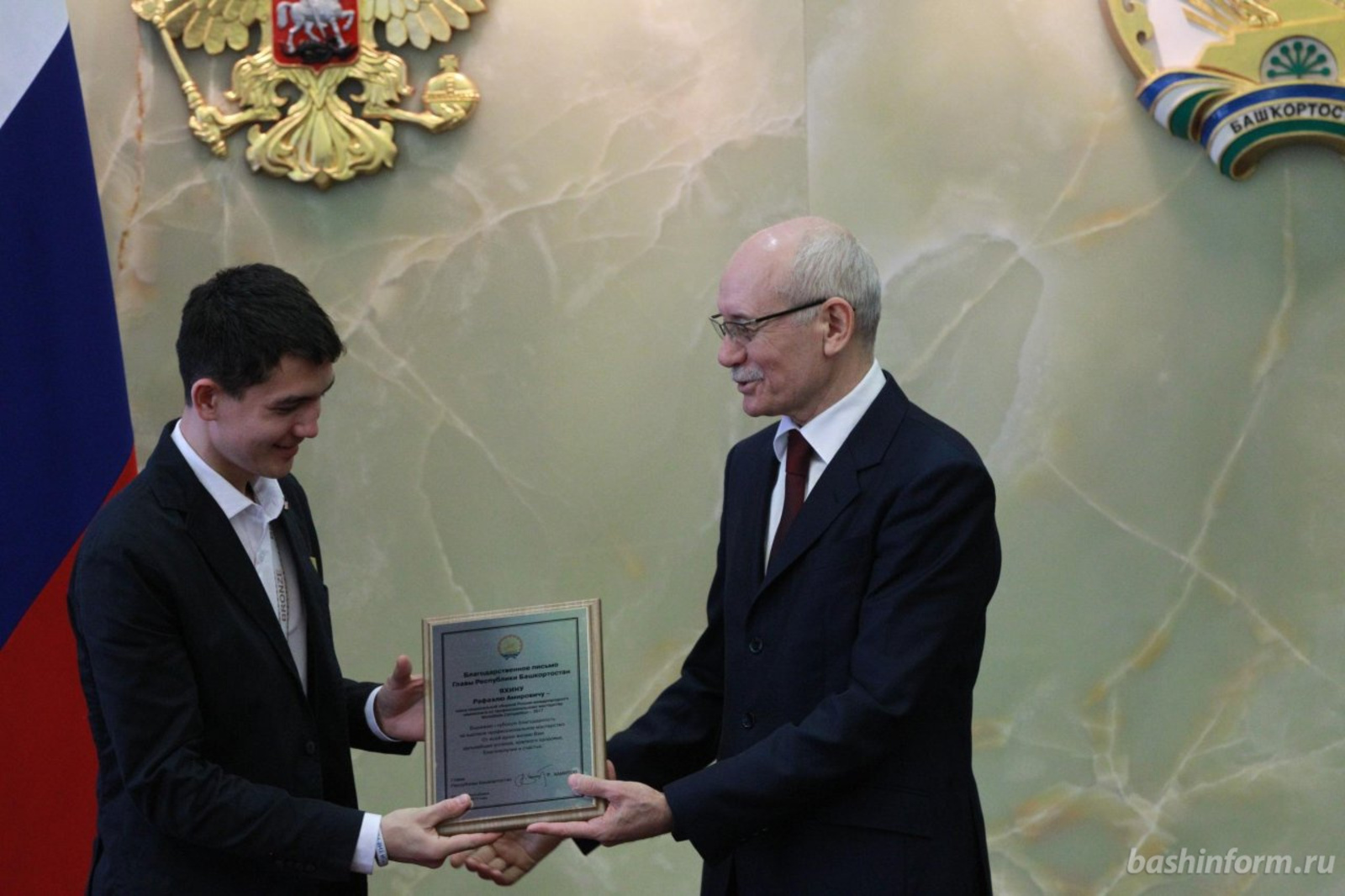 Олег Яровиков