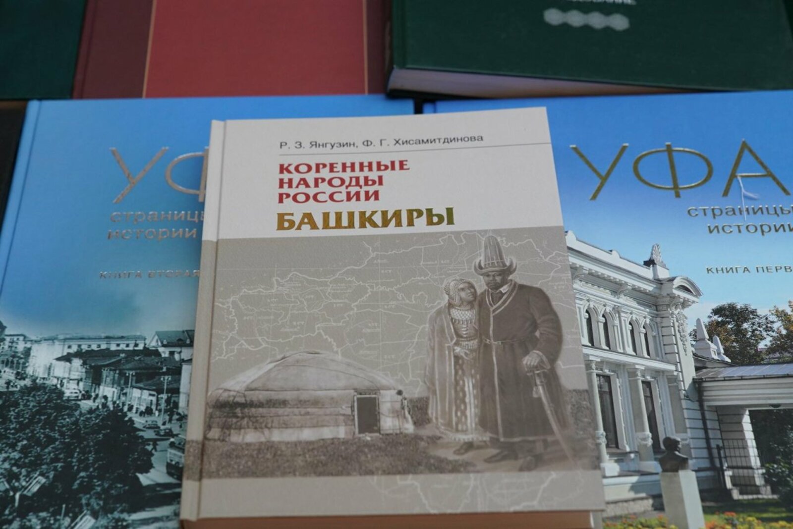 Олег Яровиков
