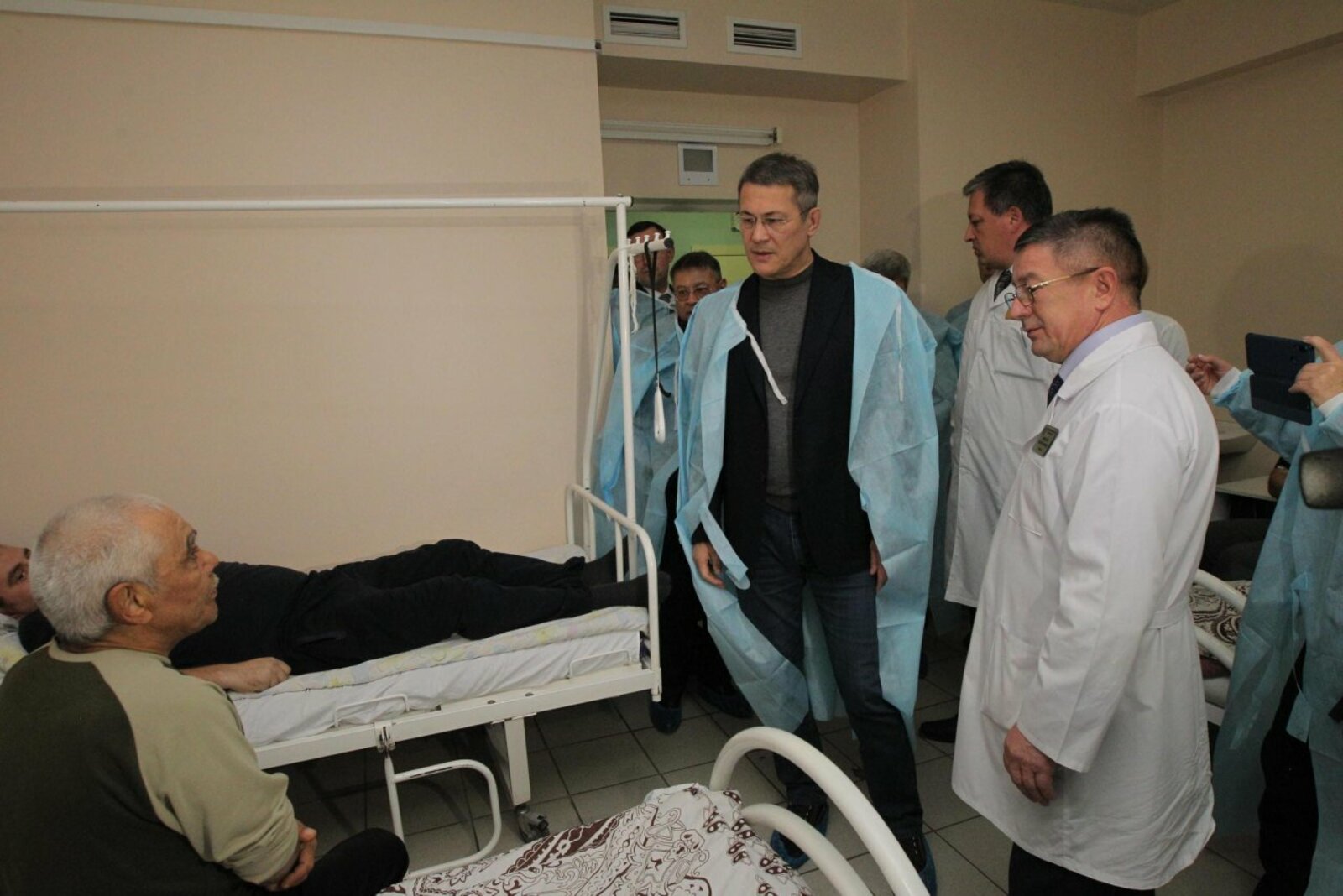 Олег Яровиков
