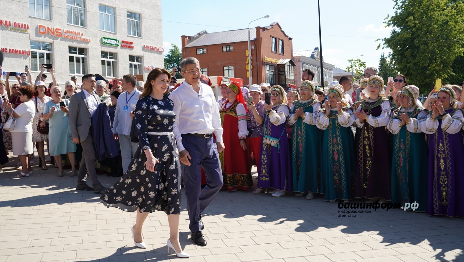 Олег Яровиков
