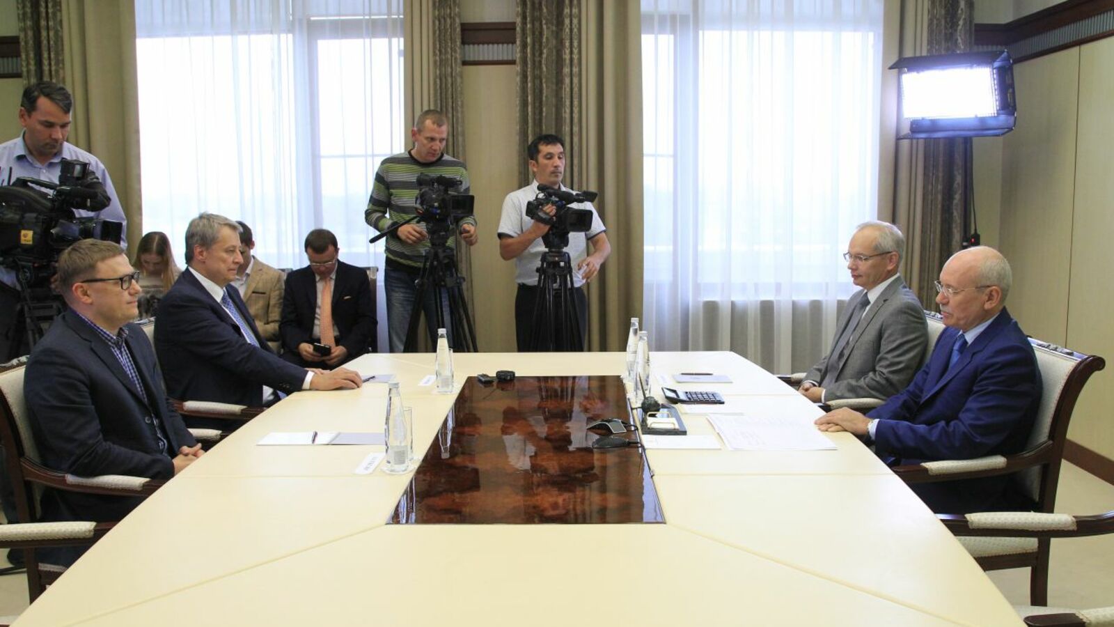 Олег Яровиков