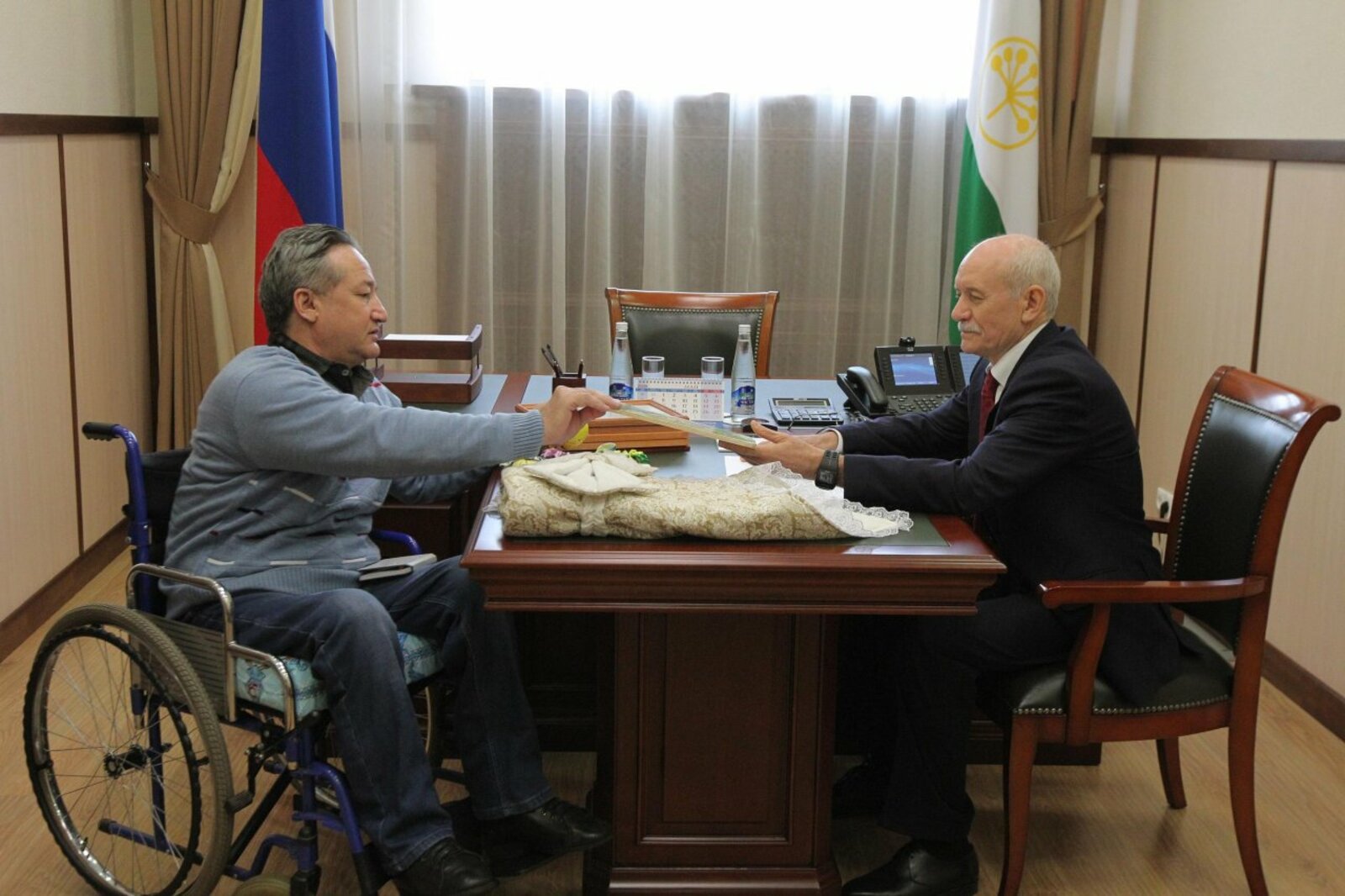 Олег Яровиков