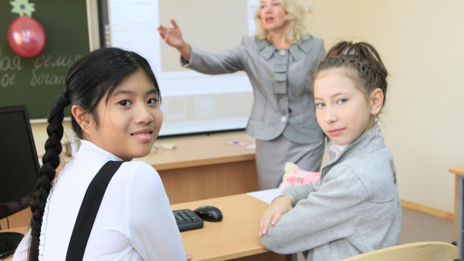 Олег Яровиков