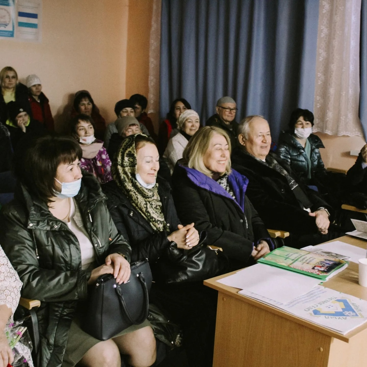 5 марта в Абзановском СДК состоялась премьера спектакля «Әсәйҙәр һәм бәпәйҙәр» (Мамы и малыши)