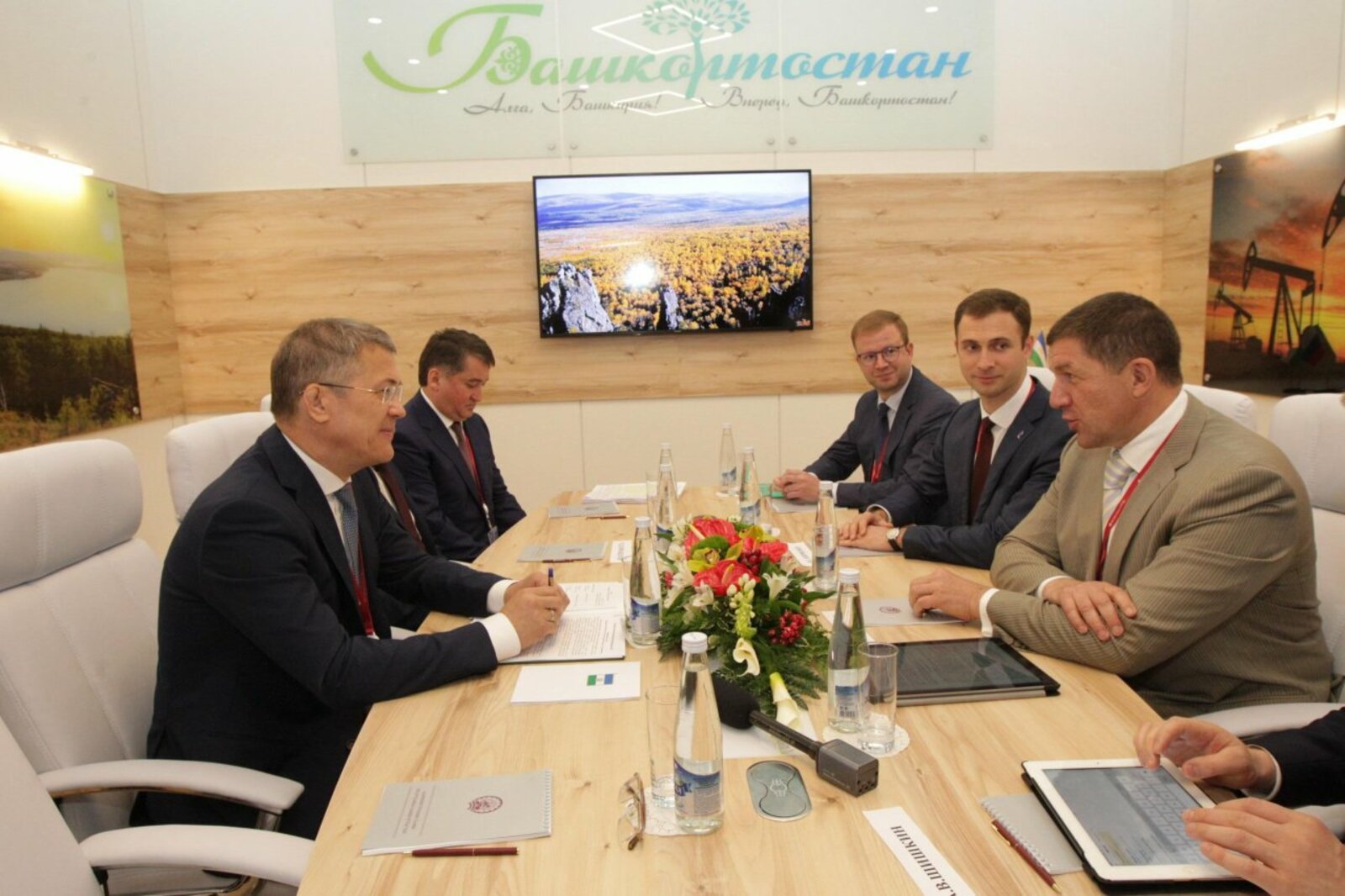 Олег Яровиков