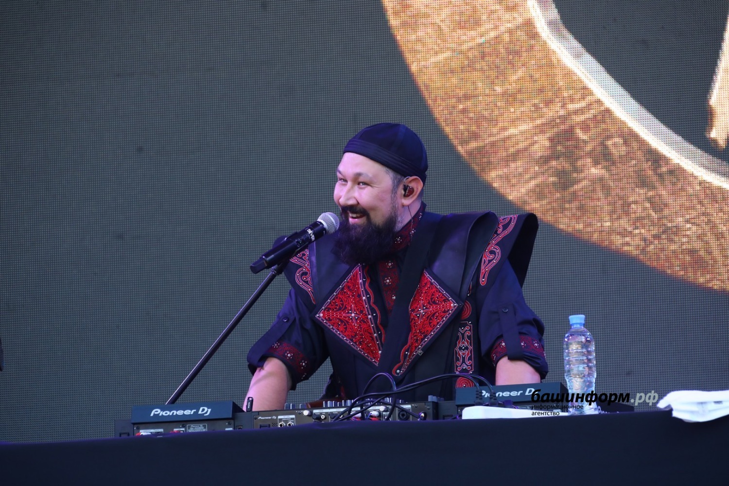 Валерий Шахов