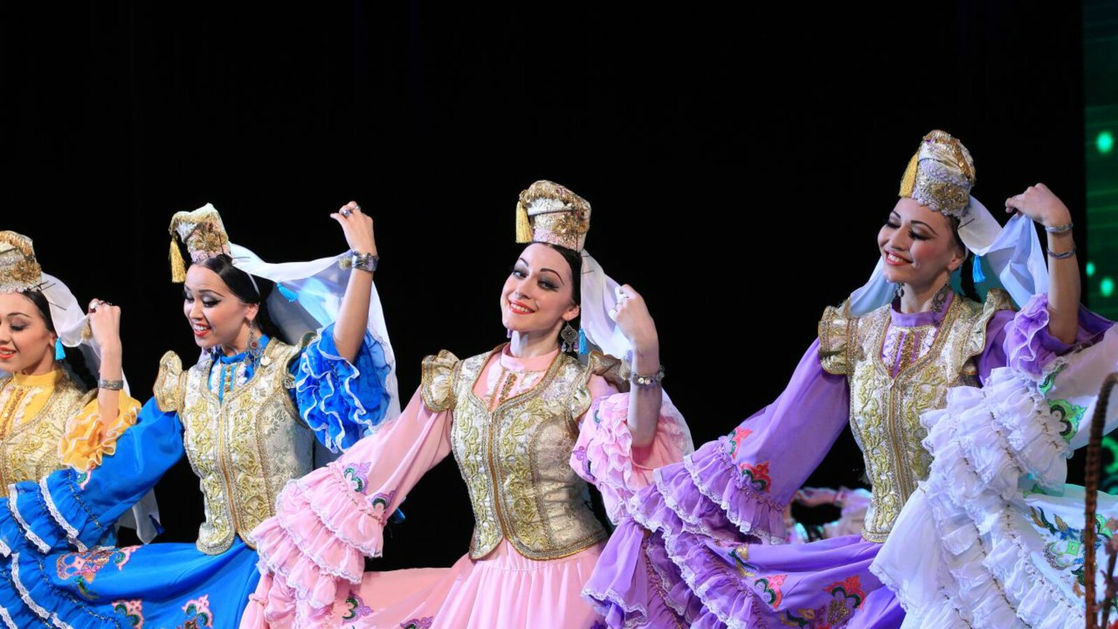 Олег Яровиков