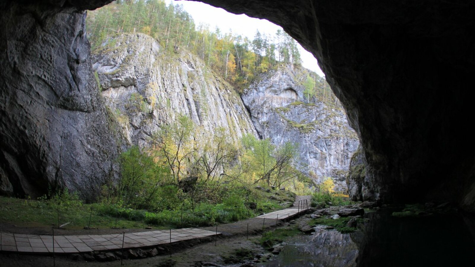 Олег Яровиков