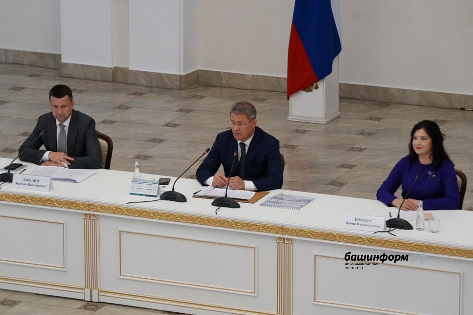 Олег Яровиков