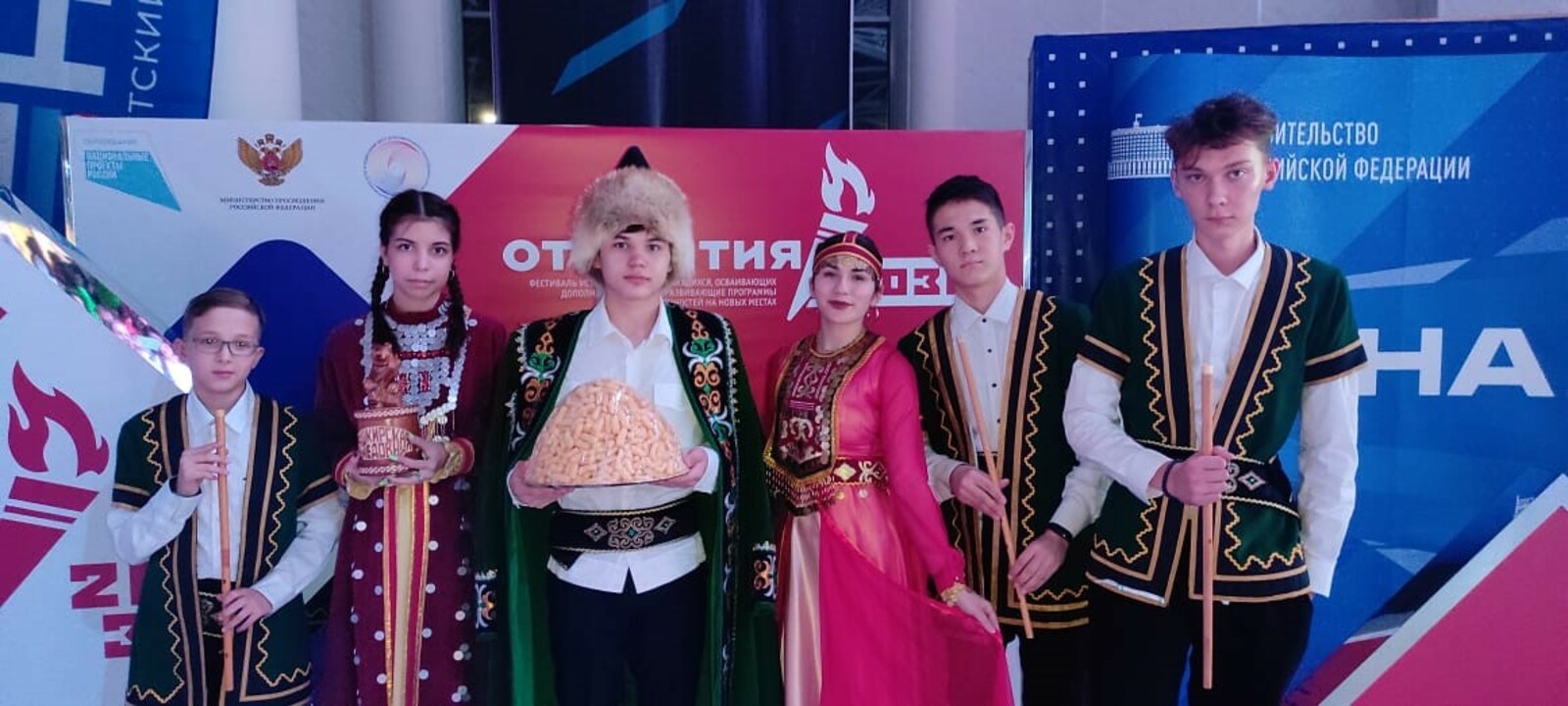 Шесть школьников представили Баширию на Всероссийском фестивале историй успеха «Открытия-2030»