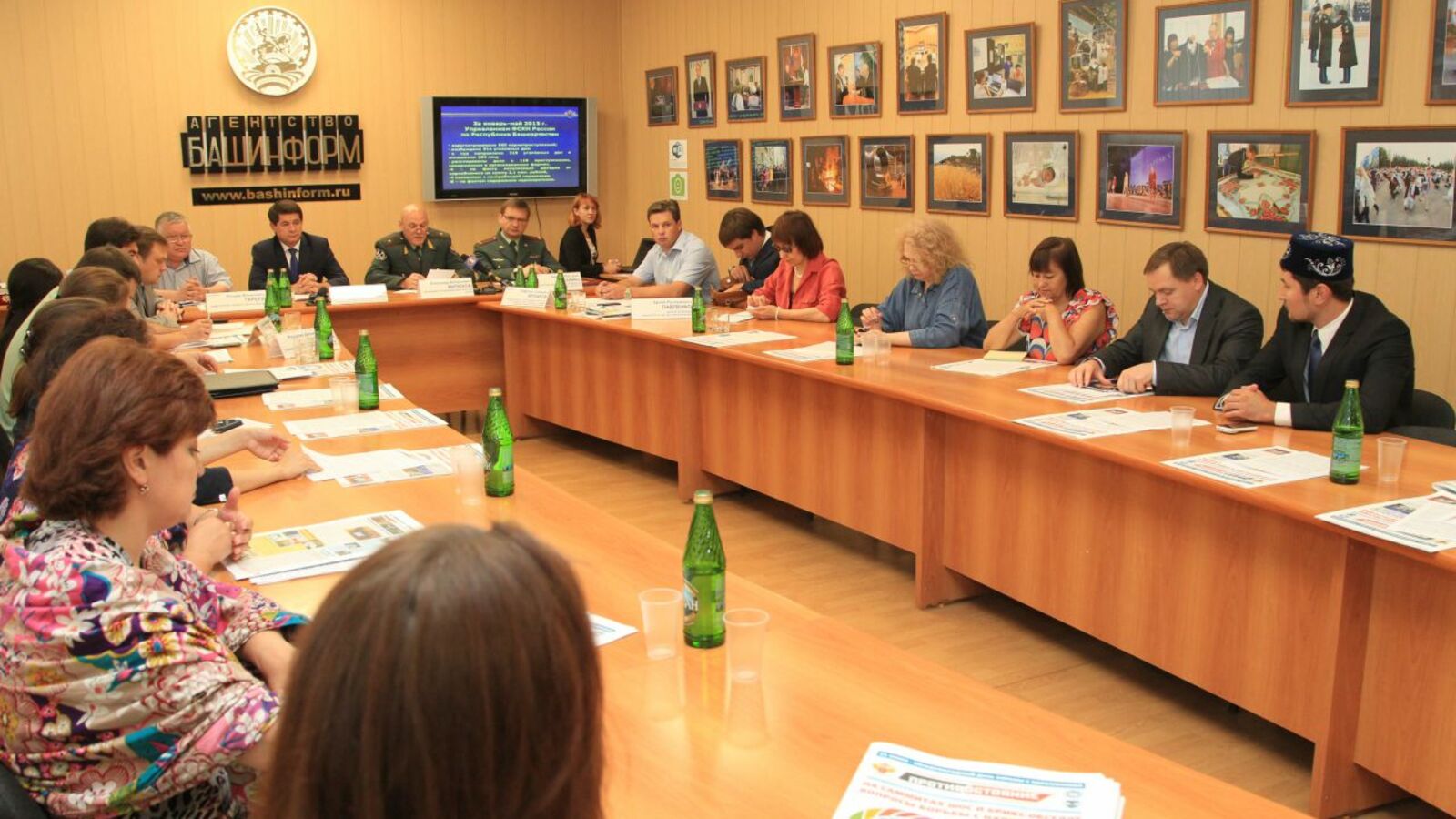 Олег Яровиков