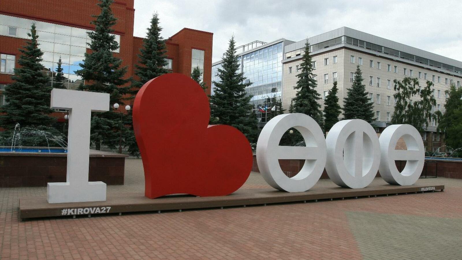 Андрей Старостин