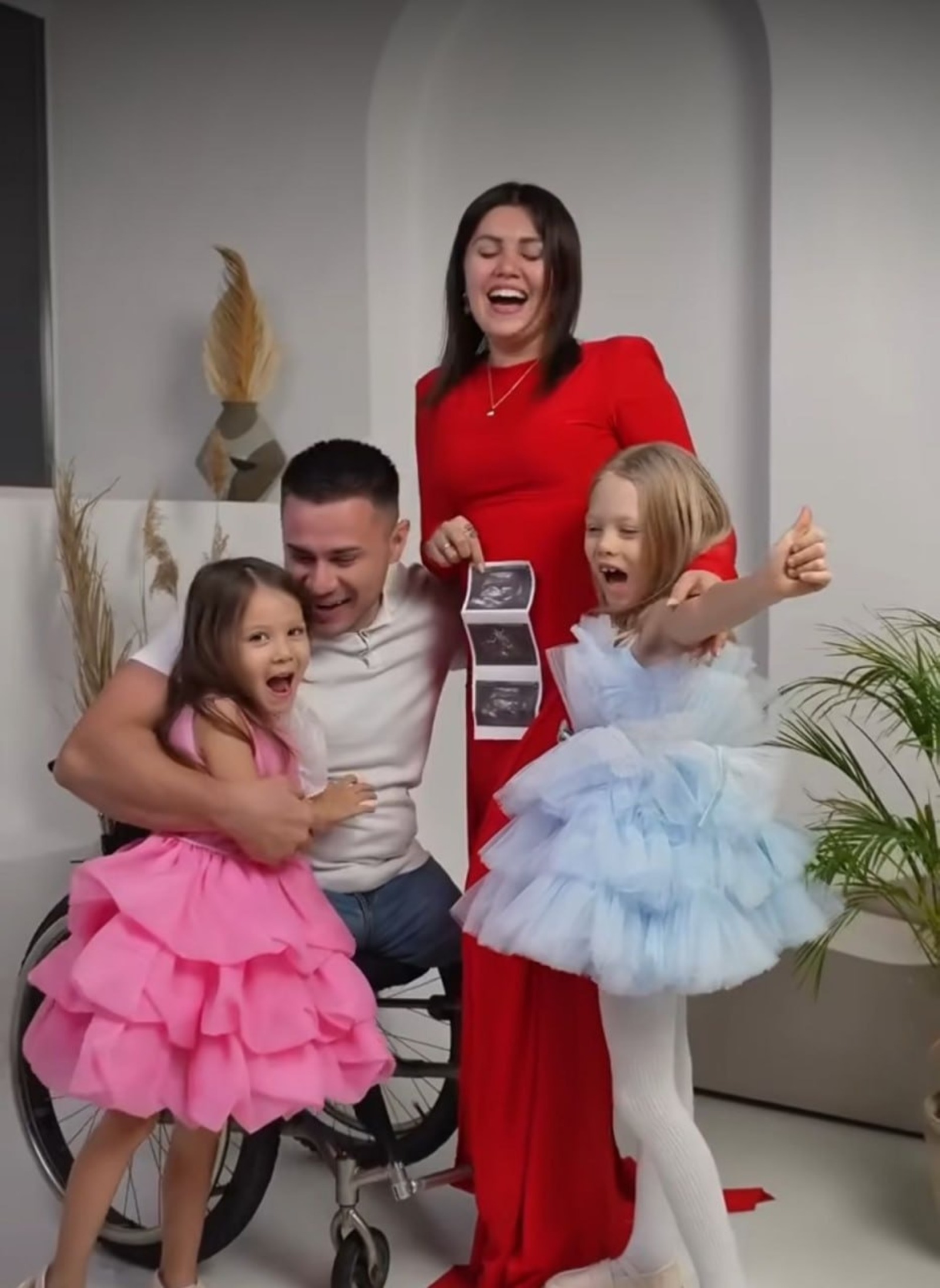 соцсети Рустама Набиева