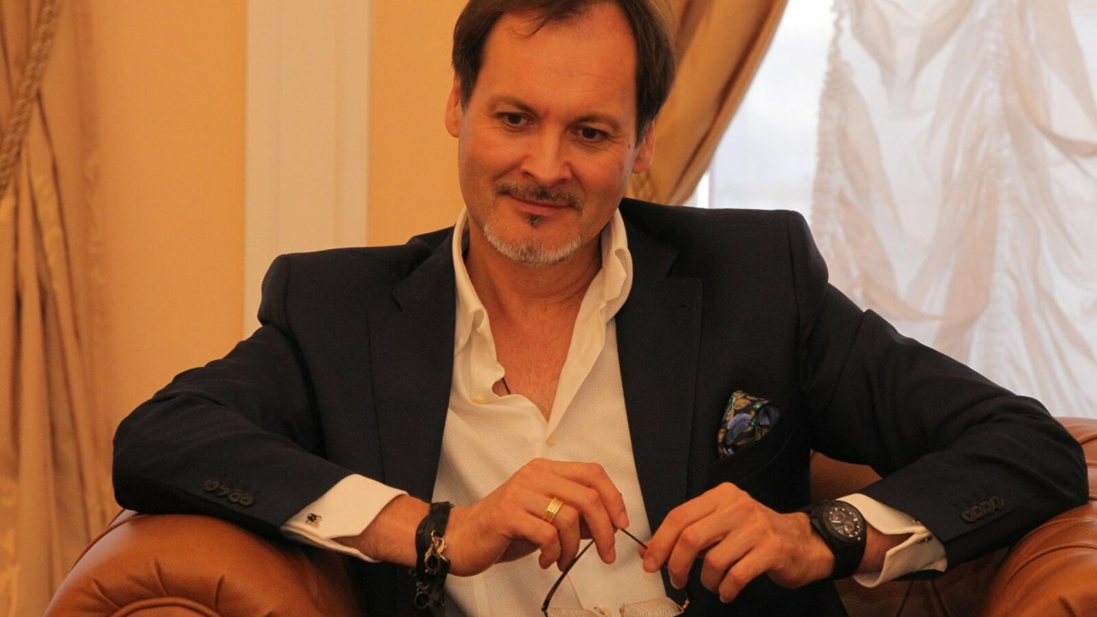 Олег Яровиков