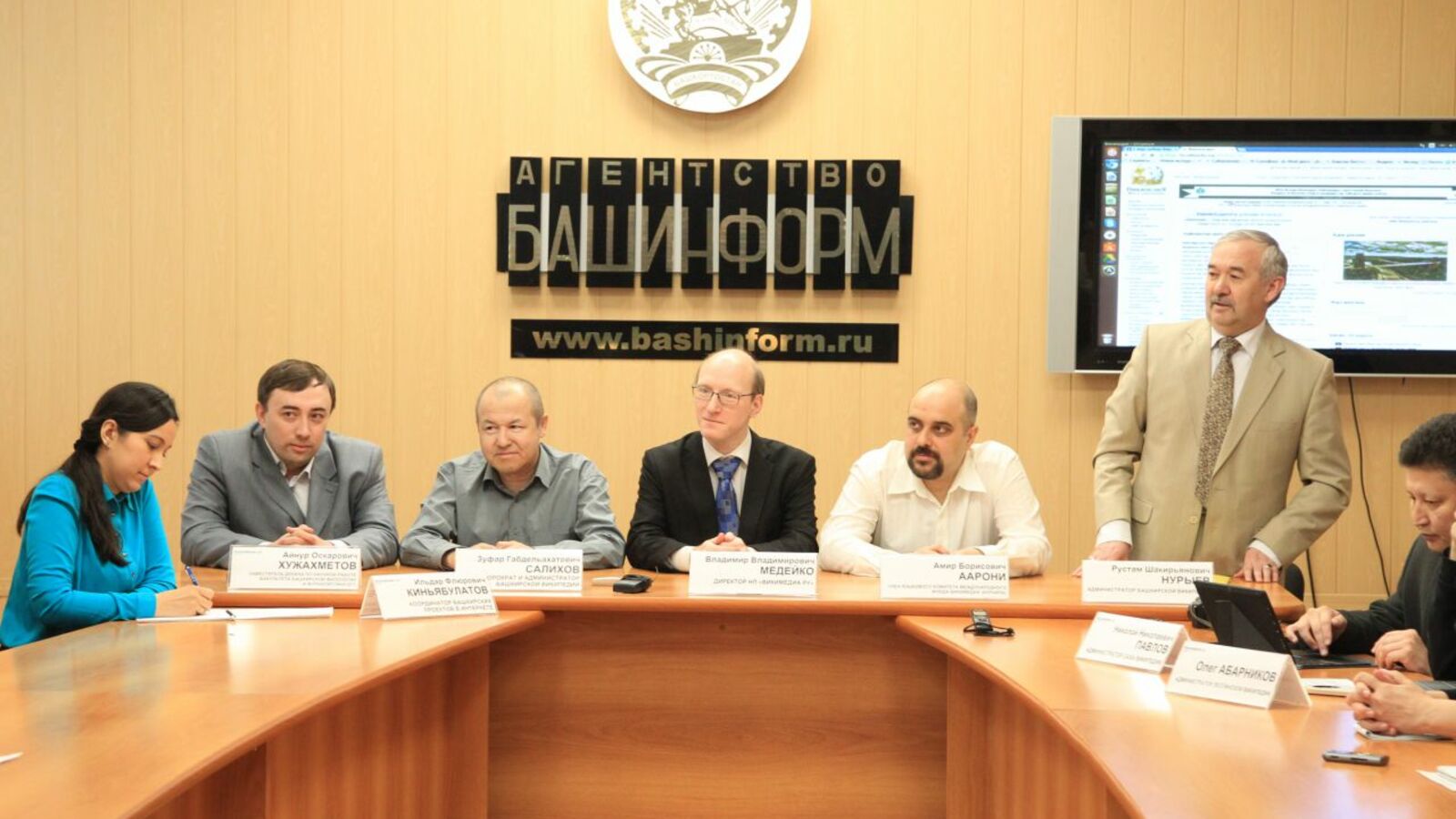 Олег Яровиков