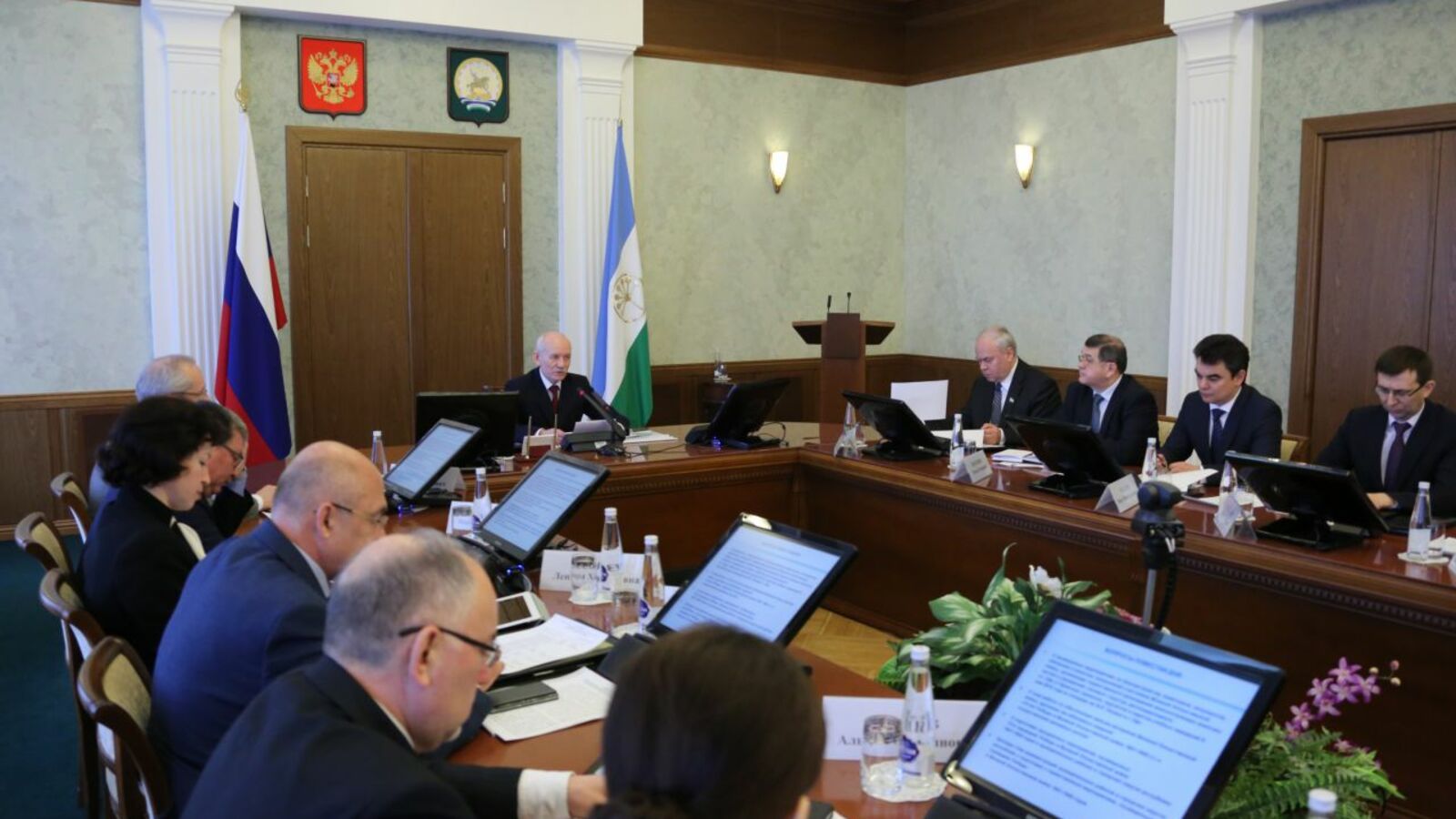 Андрей Старостин