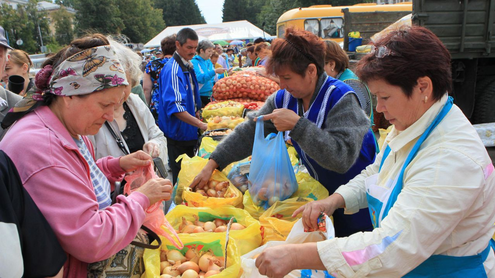Олег Яровиков