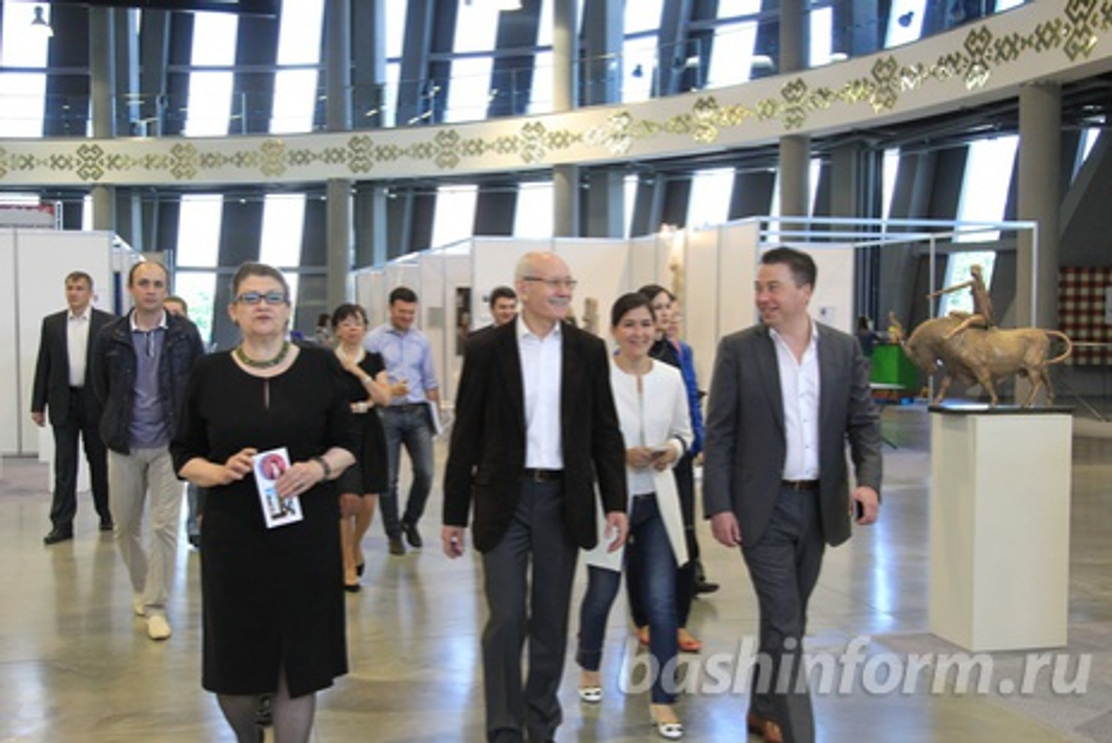 Олег Яровиков