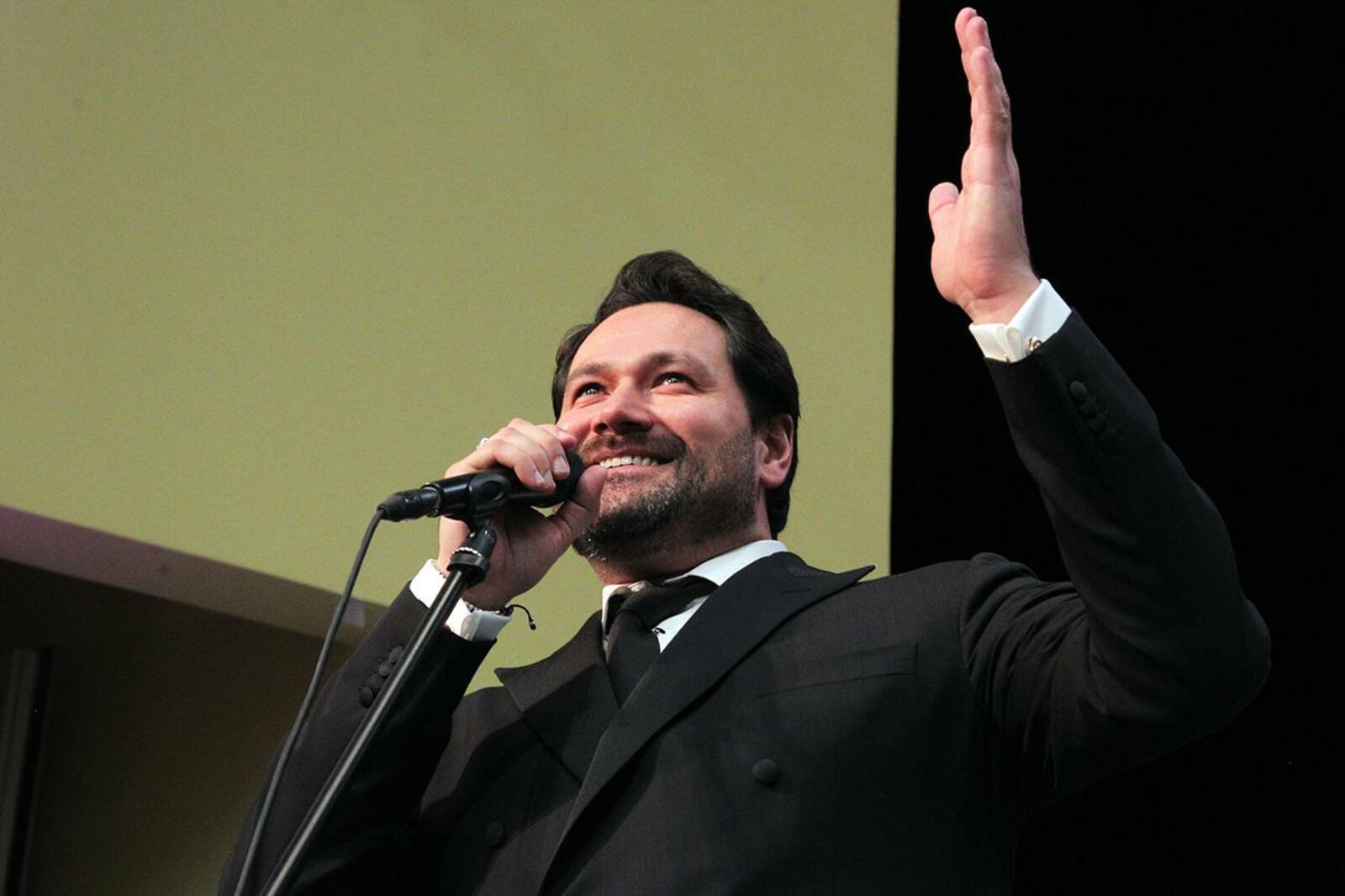 Олег Яровиков