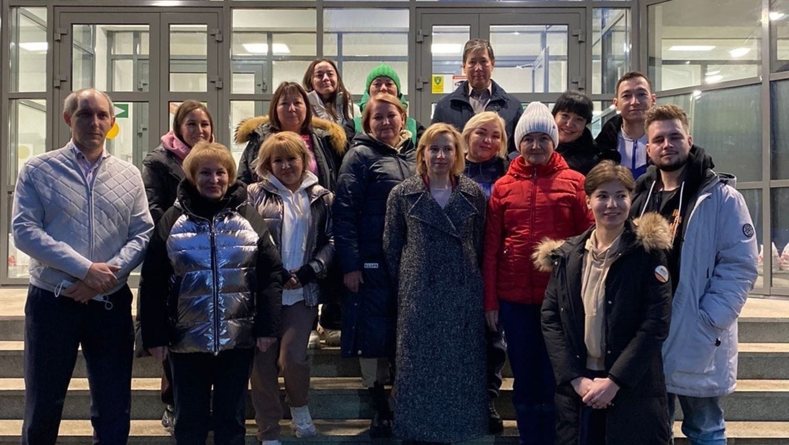 Баш ҡаланан бер төркөм балалар табиптары Луганскҡа  юлланды