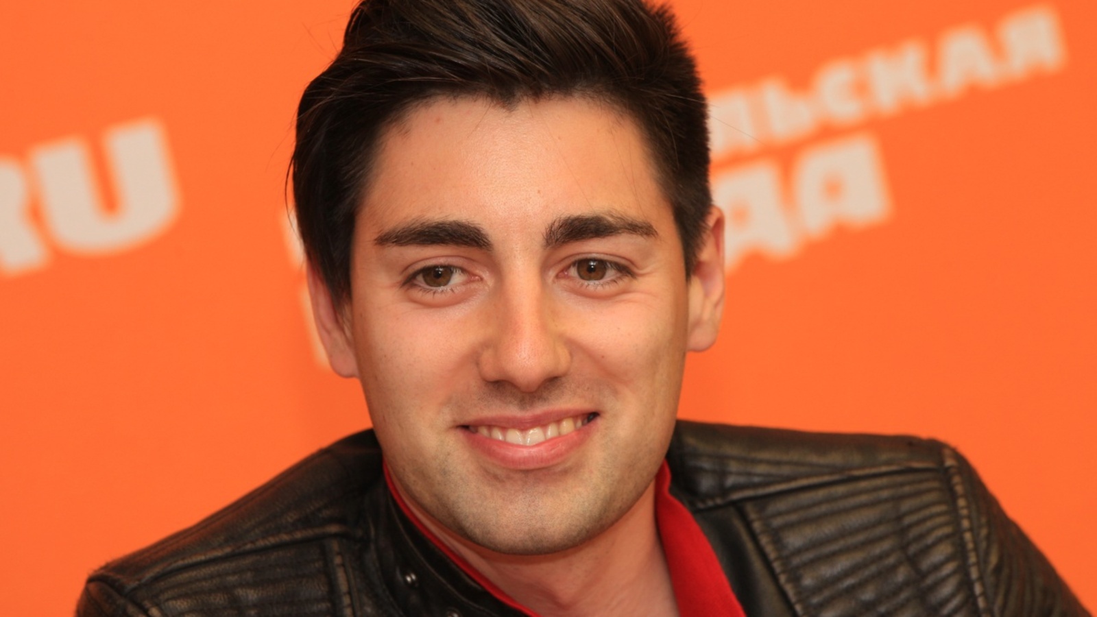 Олег Яровиков