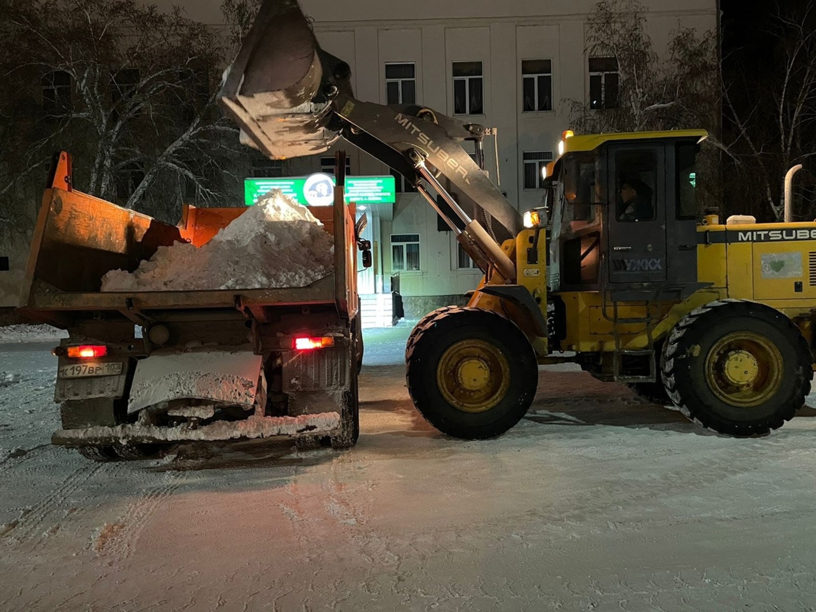 В Сибае проходит мероприятие «Снегоуборочная машина»