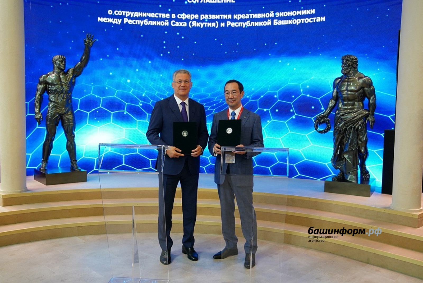 Олег Яровиков