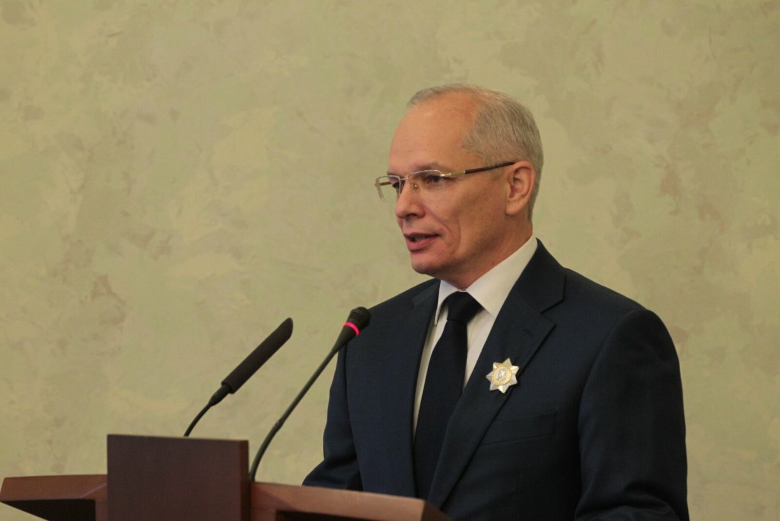 Олег Яровиков