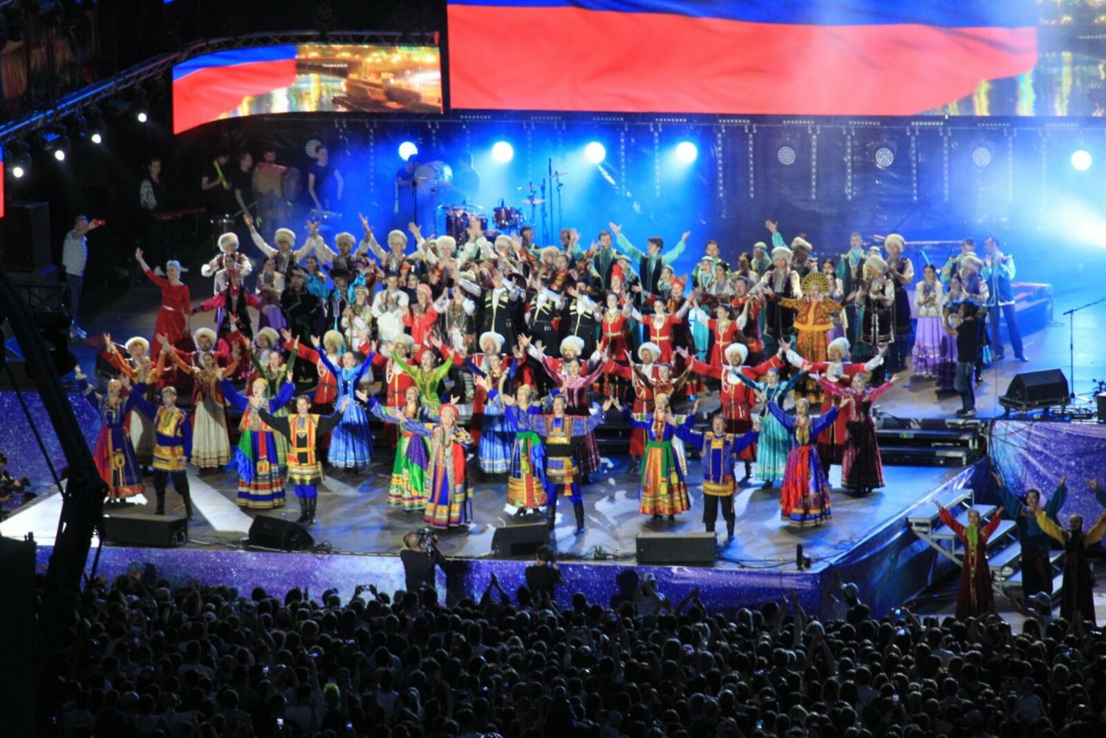 Олег Яровиков и Динара Юзлекбаева