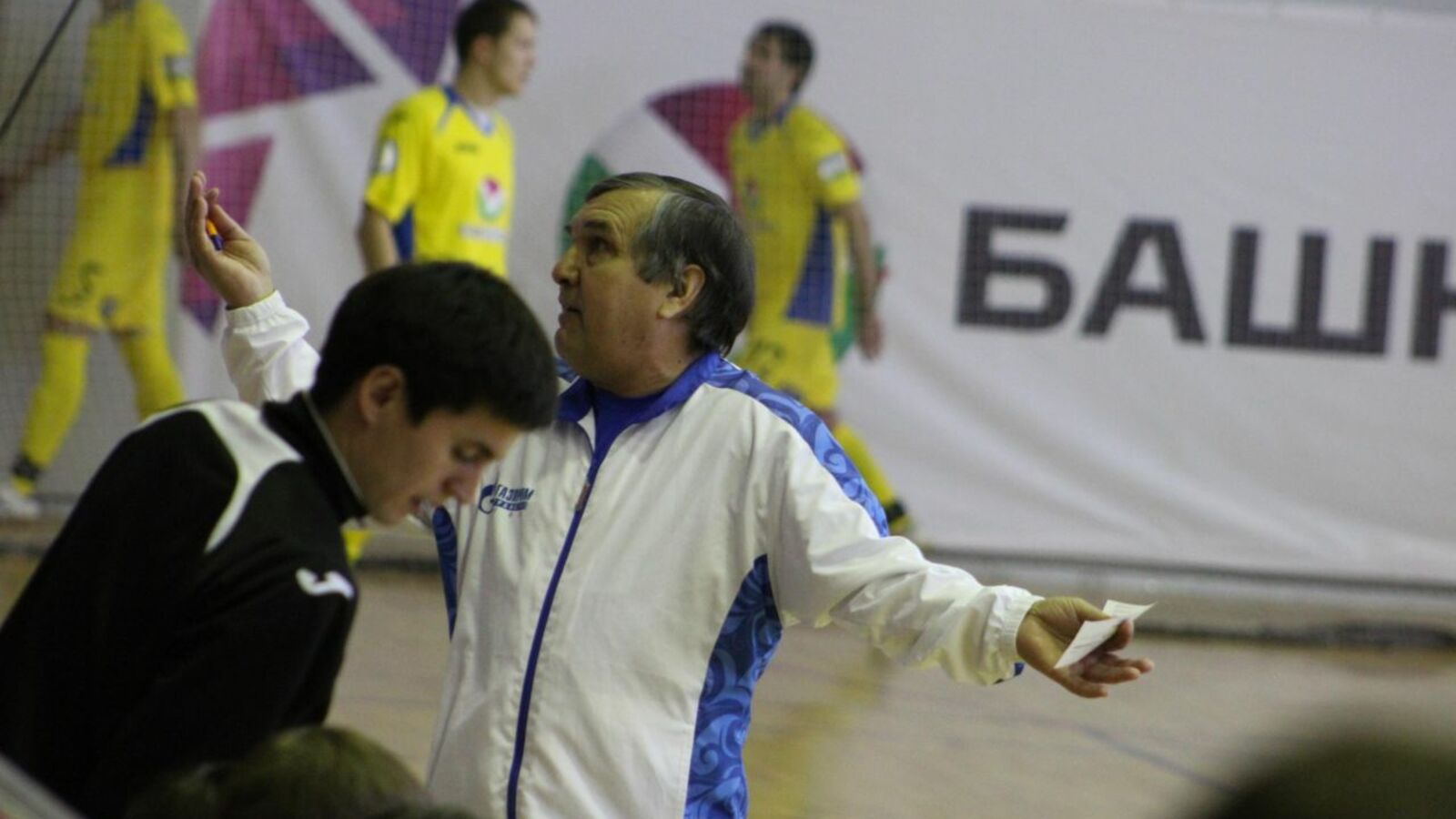 Дмитрий Слезин