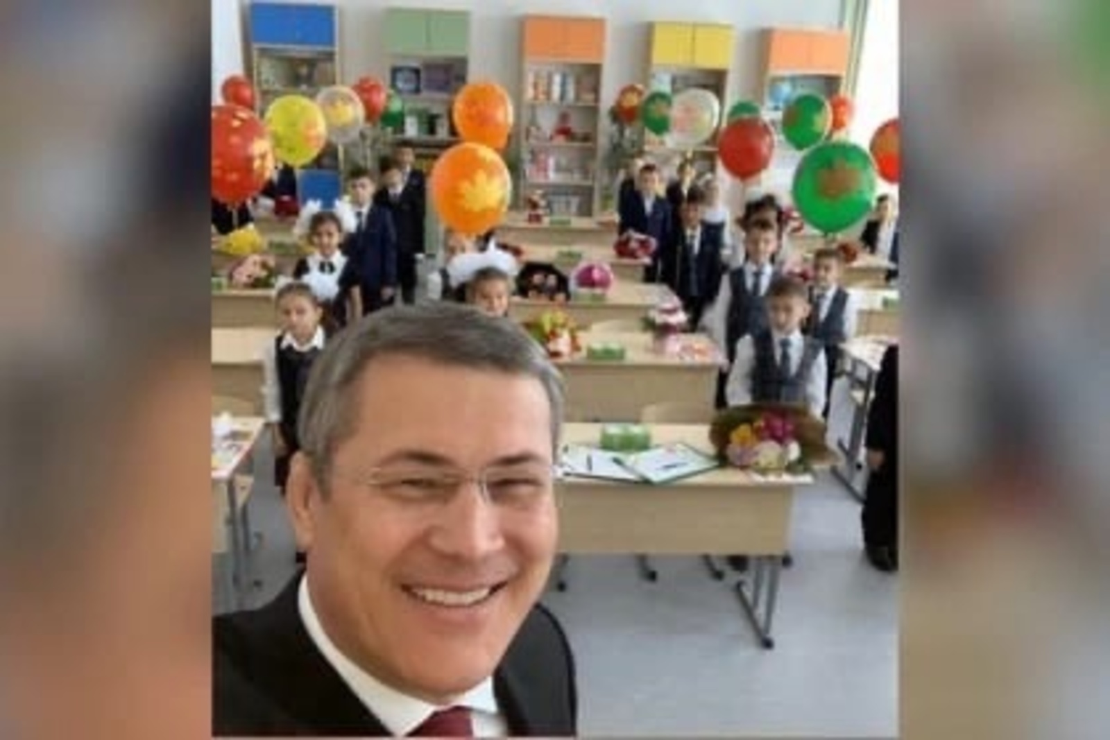 Радий Хабиров поздравил школьников и студентов с началом учебного года