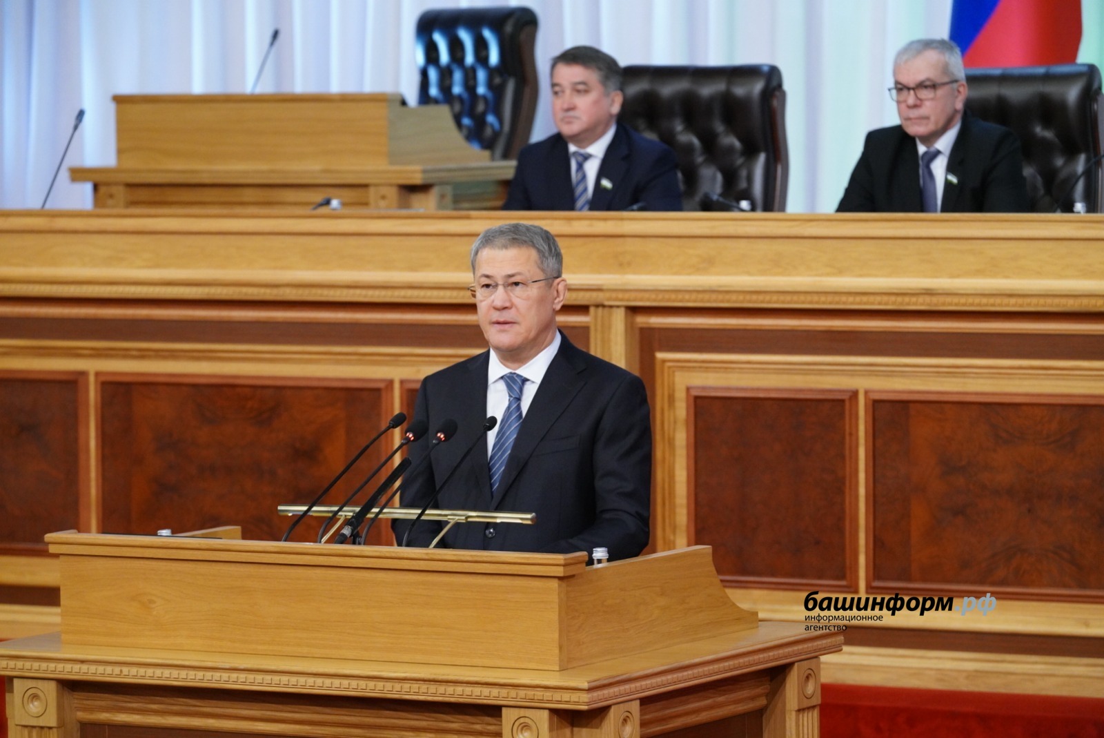 Олег Яровиков