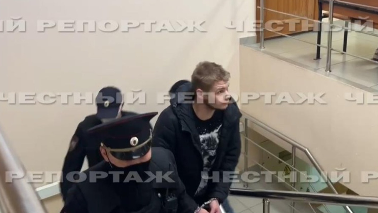 стоп-кадр видео «Честный репортаж», телеграм