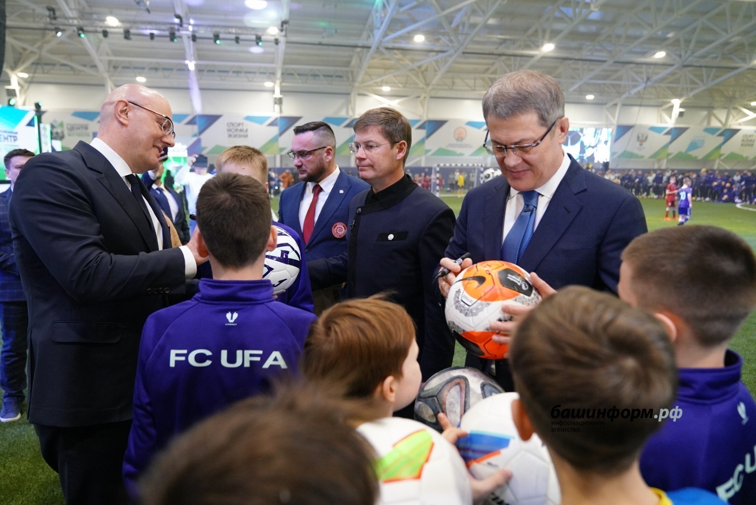 Олег Яровиков