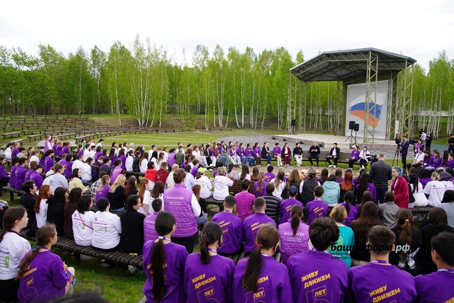 Олег Яровиков