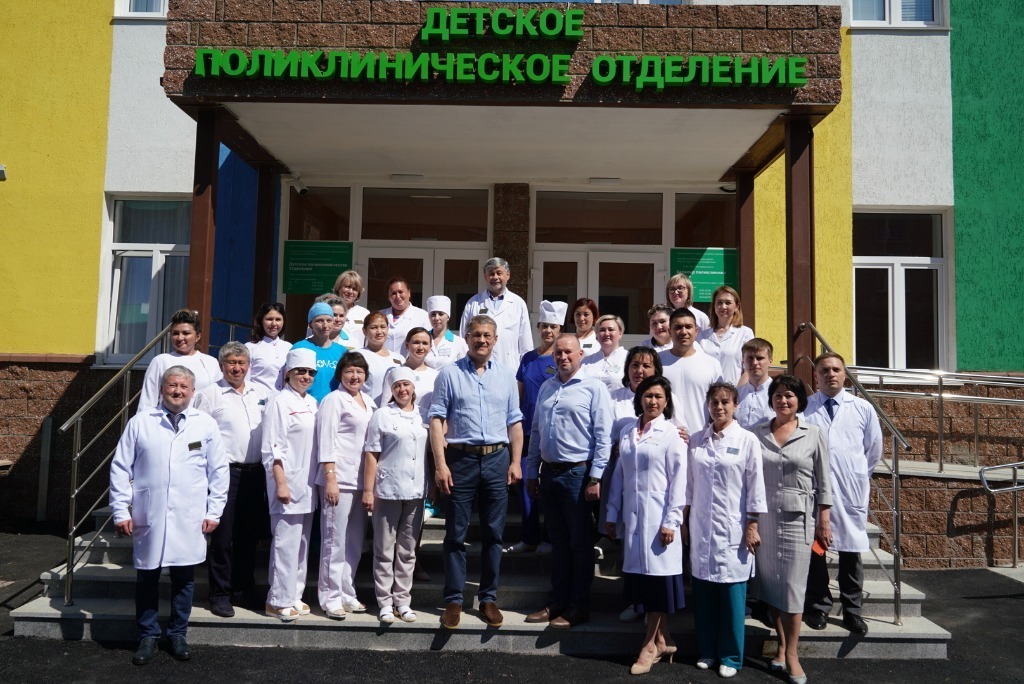 Глава Башкирии посетил новую поликлинику в Бирске