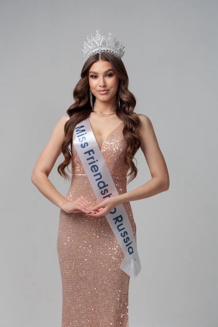 Луиза Закирьянова модельное агентства