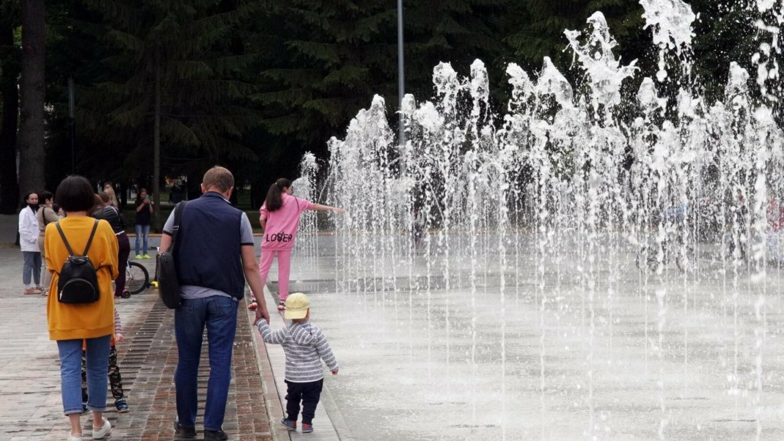 Олег Яровиков