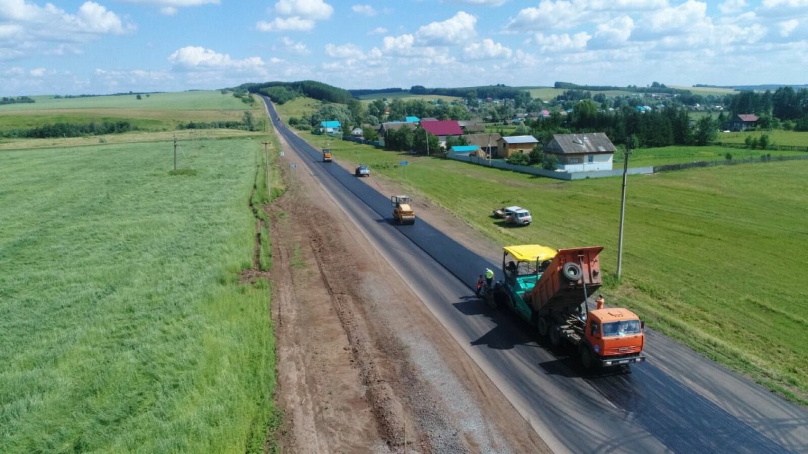 В Башкортостане обновили участок автодороги Бураево-Старобалтачево-Куеда