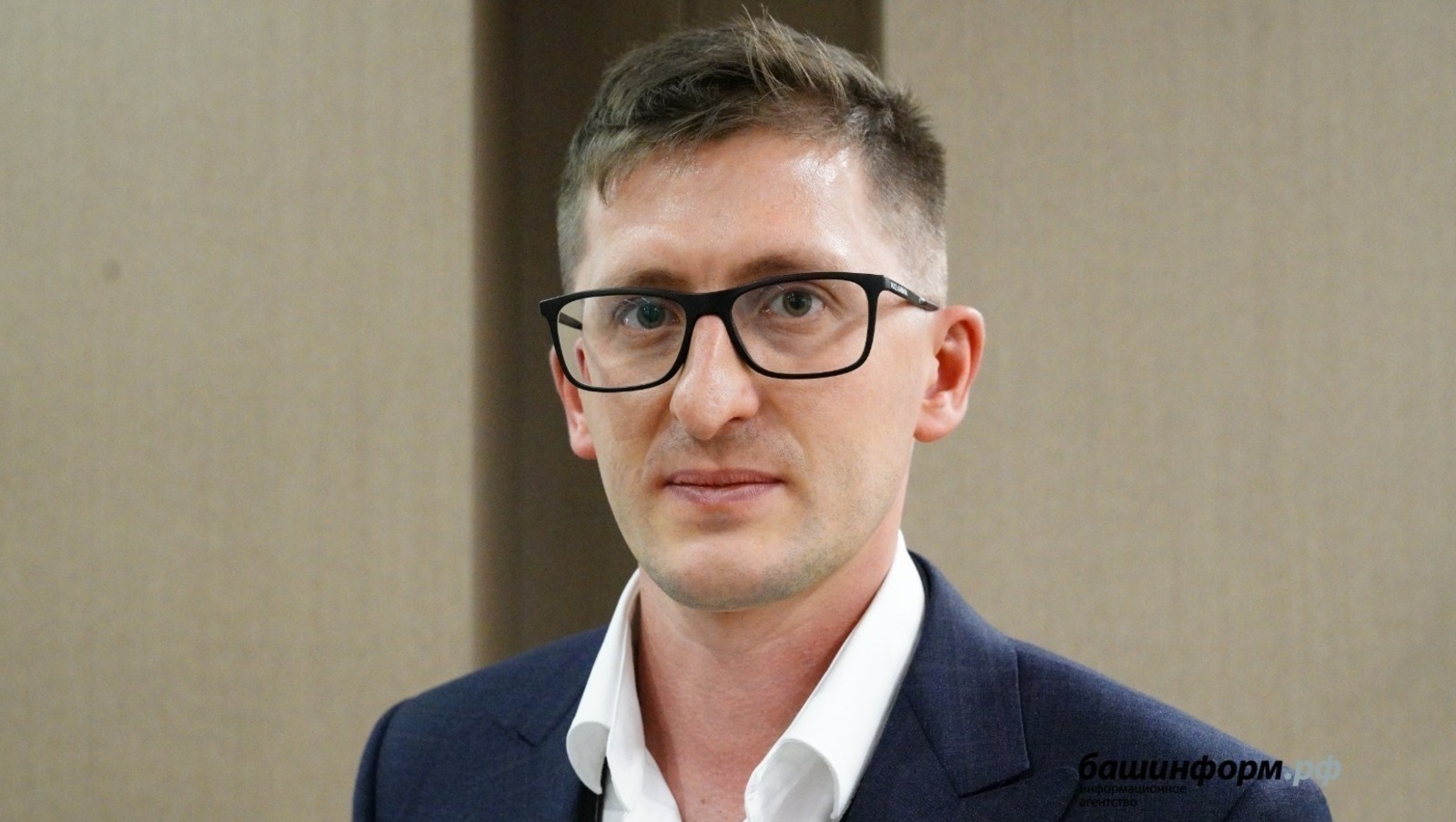 Олег Яровиков