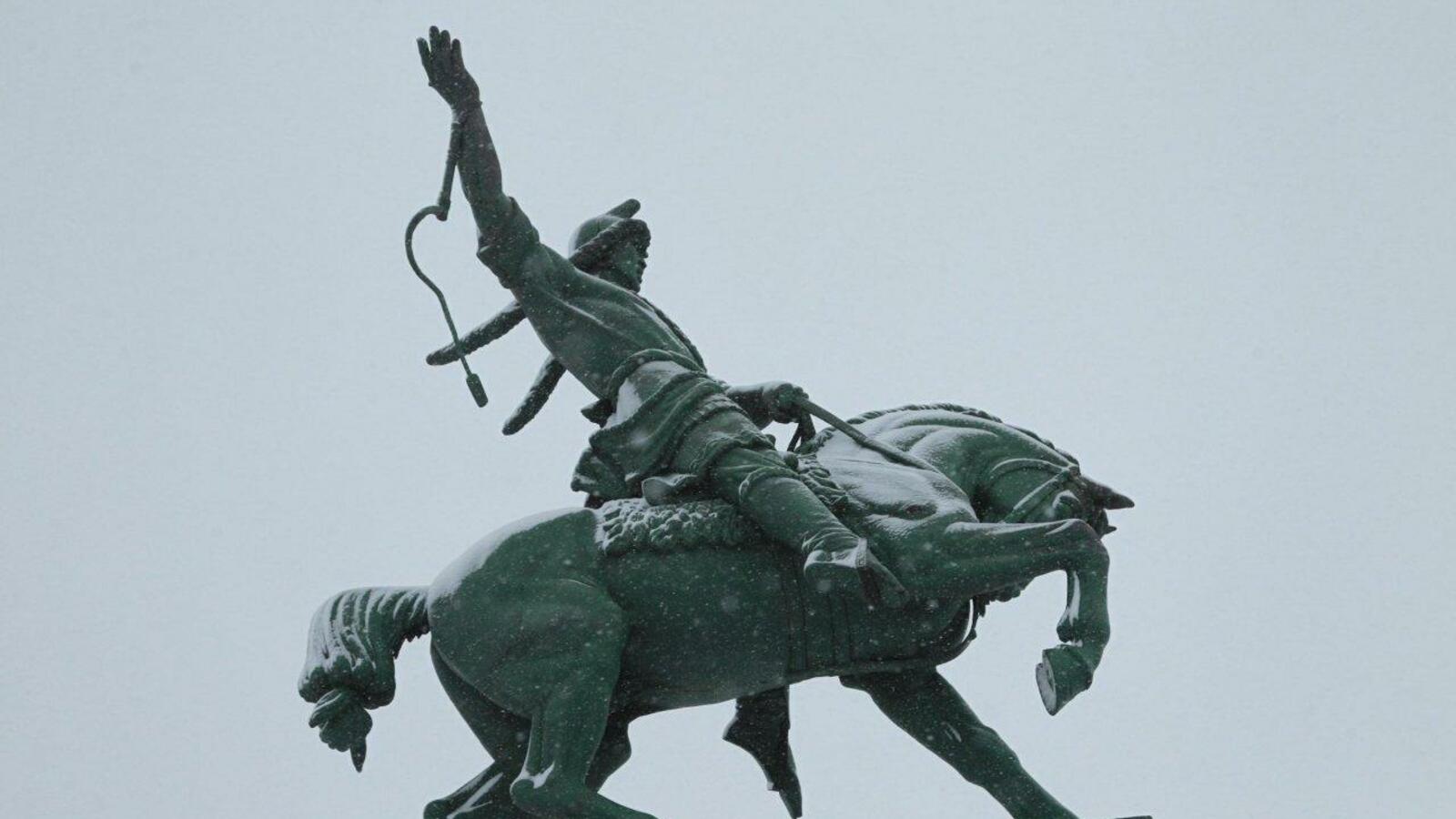 Олег Яровиков