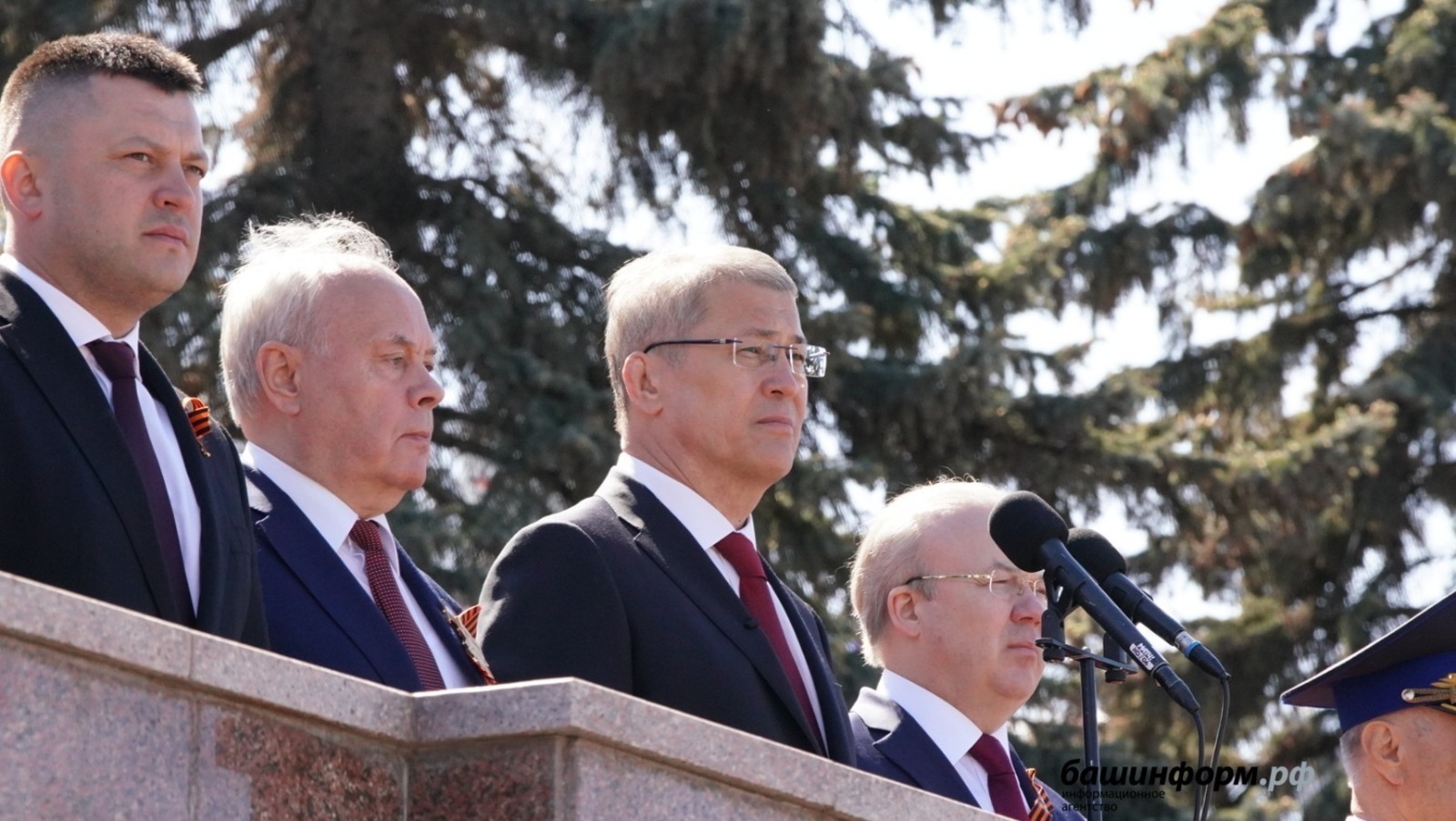 Олег Яровиков