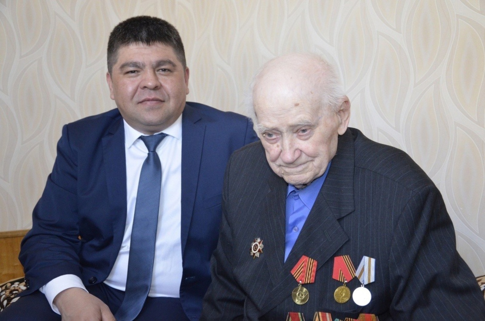 Рөстәм Шәриповтың социаль селтәрҙәре